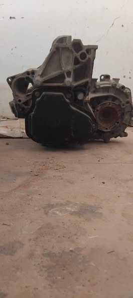 Jetta 5 manual 5 speed gearbox photo 3
