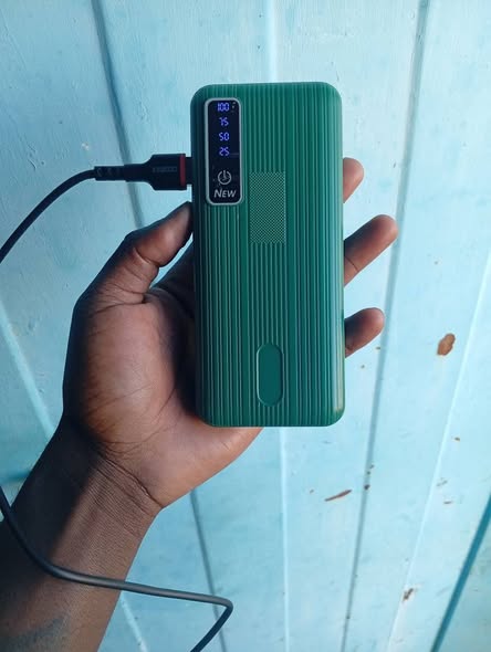 Power bank photo 4