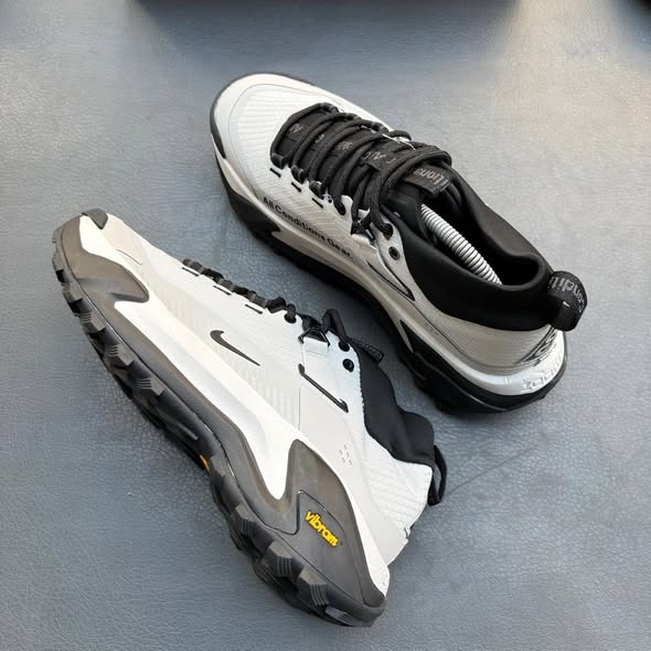 Quality sneakers photo 4