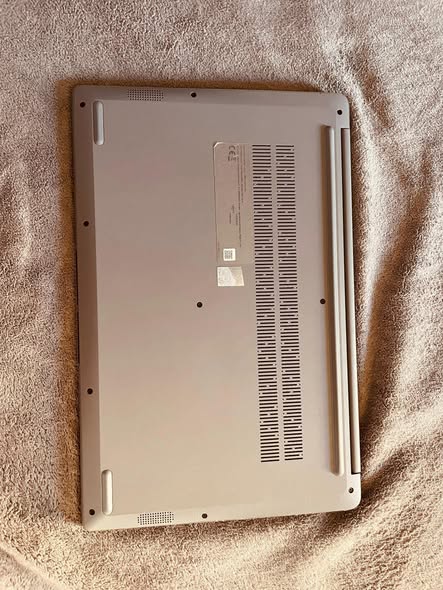 Lenovo laptop photo 4