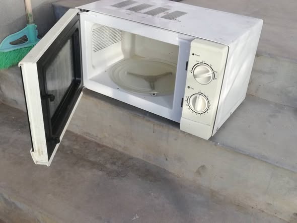 Microwave photo 5