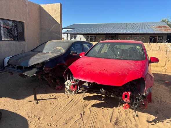 Stripping golf 5gti dsg photo 3