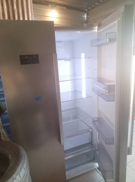 Defy double door dispenser fridge freezer photo 2