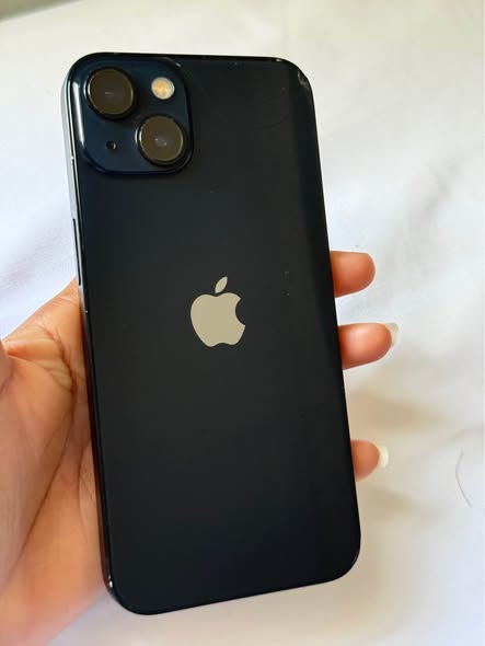 iPhone 13 128gb photo 2