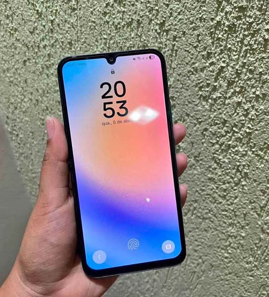 Samsung Galaxy A34 128gig photo 1