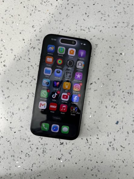 iPhone 15 photo 1