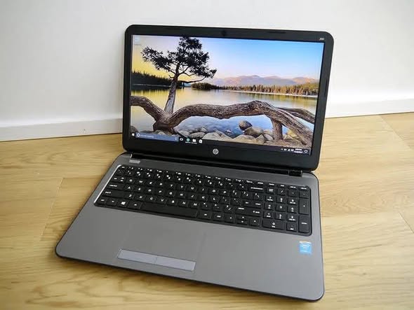 Hp laptop photo 1