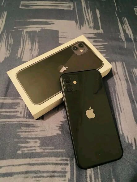 iPhone 11 photo 1