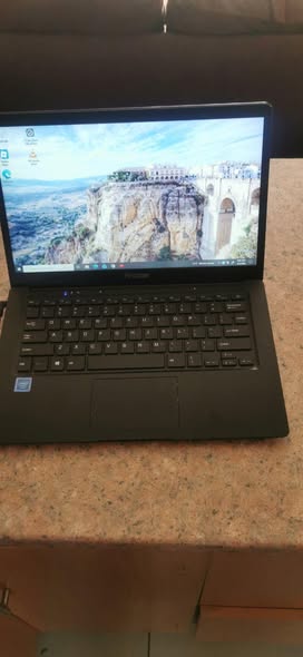 Proline laptop photo 3
