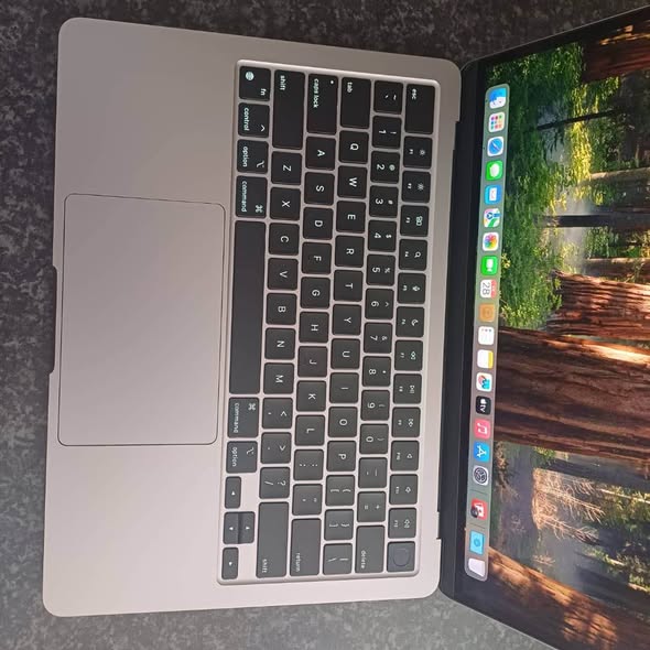 Macbook air m3. 14-inch photo 3