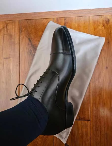 Shoes photo 5