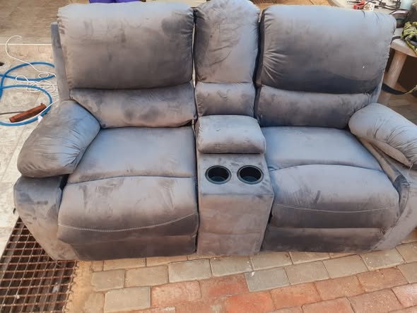 Sofa photo 1