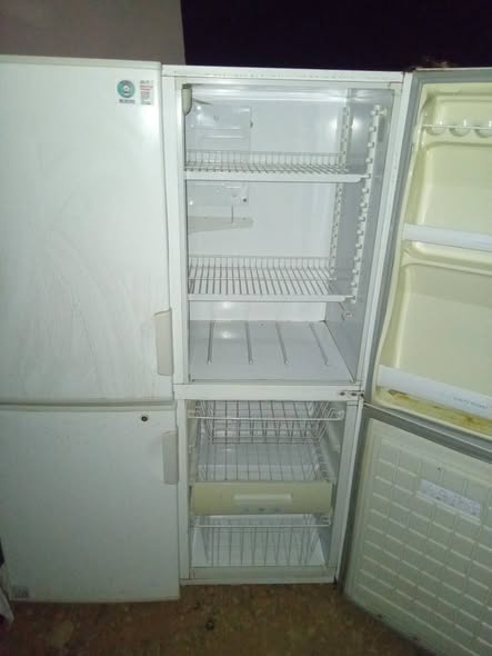 4 doors fridge photo 3