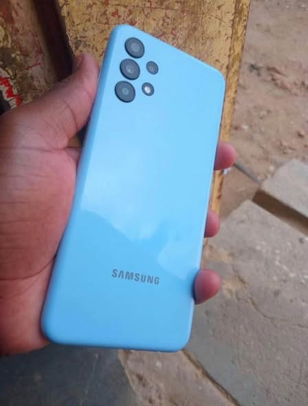 Samsung Galaxy A13 64gb photo 2
