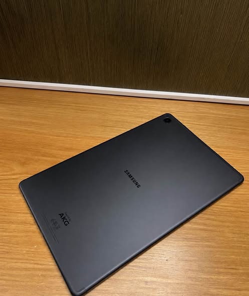 Samsung S5e Tablet photo 1