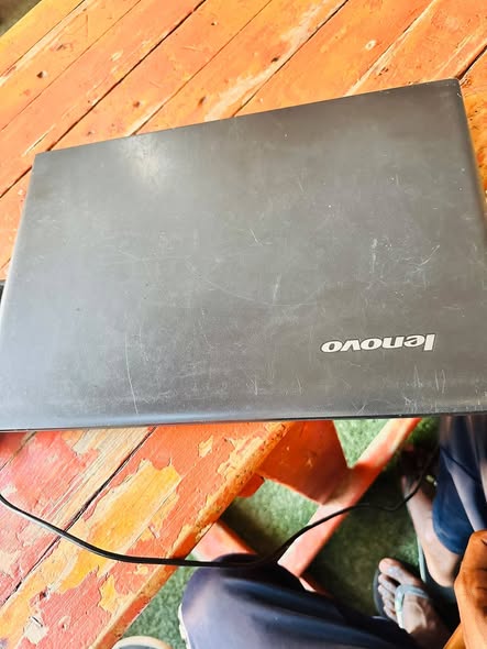 Lenovo ideapad 100 photo 3