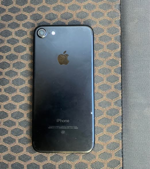 iPhone 7 photo 2
