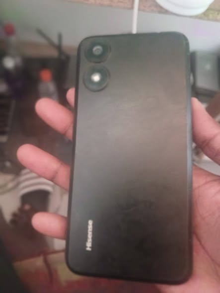 Hisense u61 photo 2