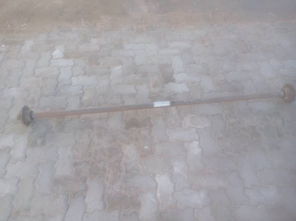 Trailer axle photo 2