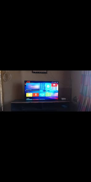 JVC 43inch smart photo 1