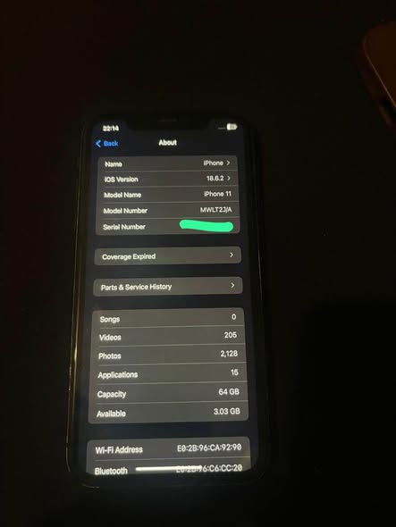 iPhone 11 photo 2