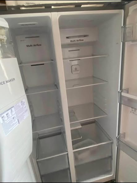 Hisense Double Door Fridge photo 5