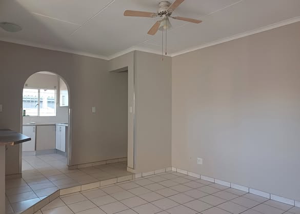 TO LET: Dorado Valley photo 2