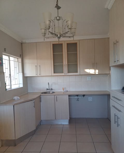 TO LET: Dorado Valley photo 1