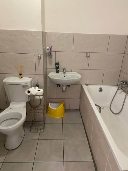 2nd FLOOR APARTMENT FOR SALE 📍Pioneerspark photo 3