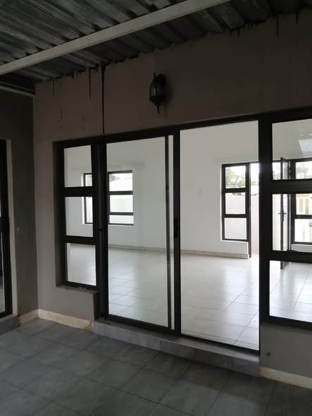 Modern flats for sale photo 2