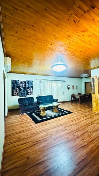 5 Bedroom House for rent in Eros photo 4