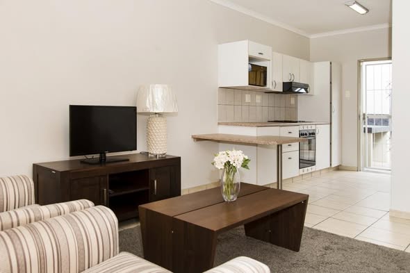 TOWN HOUSES FOR SALE photo 5