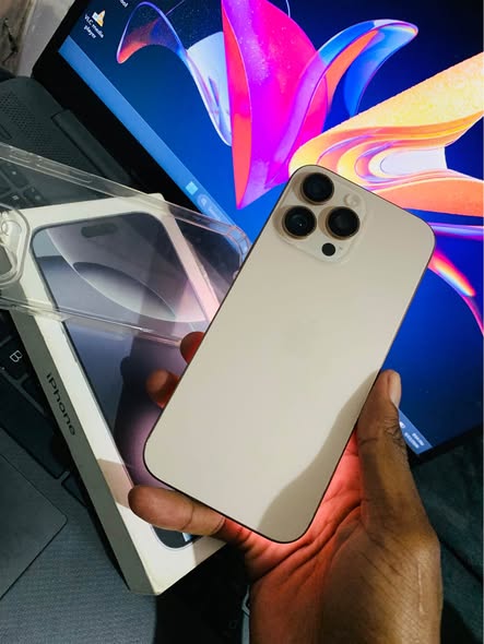 iPhone 16 Pro Max photo 5