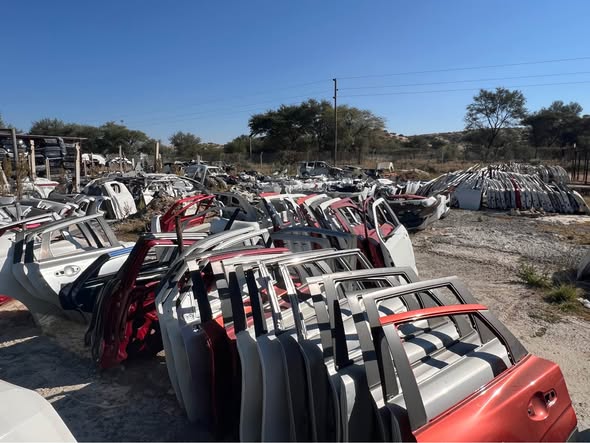 SECONDHAND AUTOPARTS photo 4