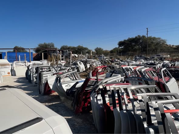 SECONDHAND AUTOPARTS photo 5