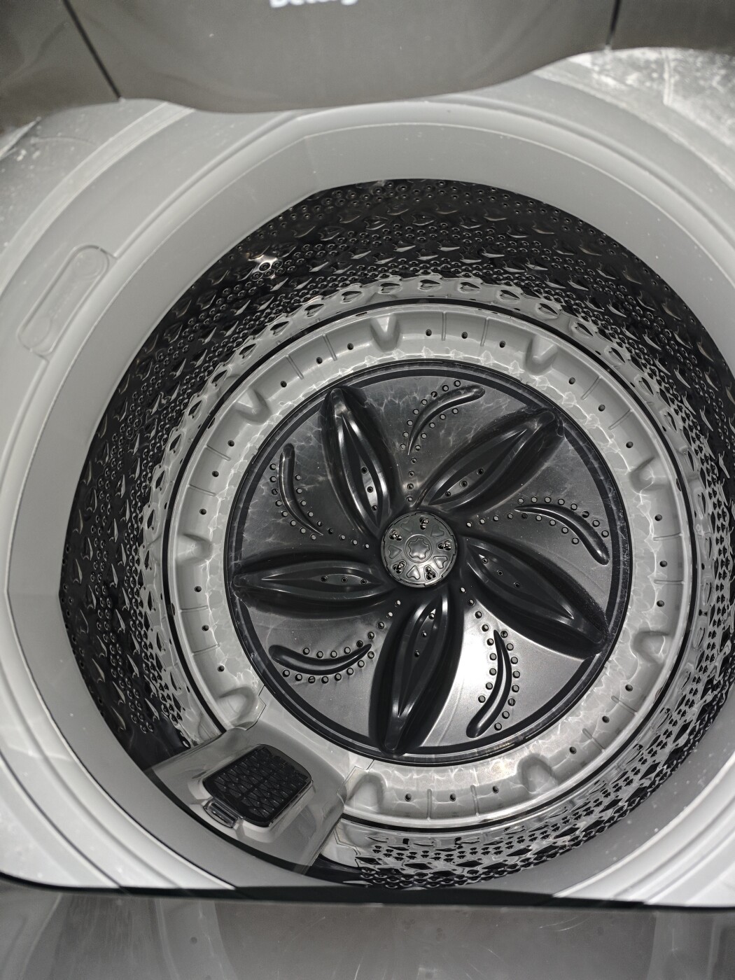 wash machine photo 1