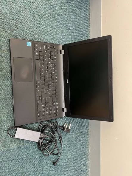 ACER INTEL CELERON) LAPTOP photo 2