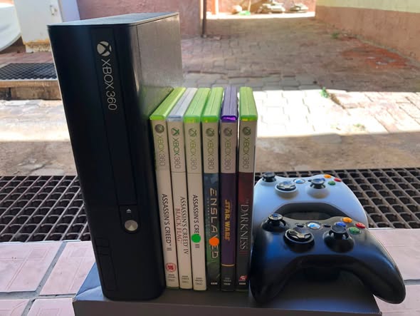 Xbox 360 photo 1