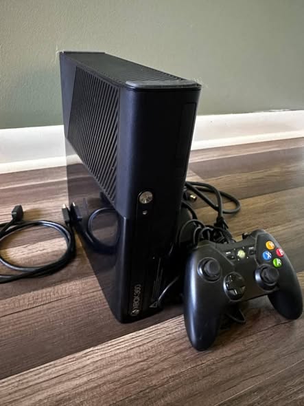 XBOX 360 photo 1