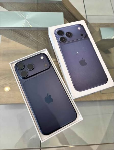 IPHONE 17 PRO MAX 256GB photo 1