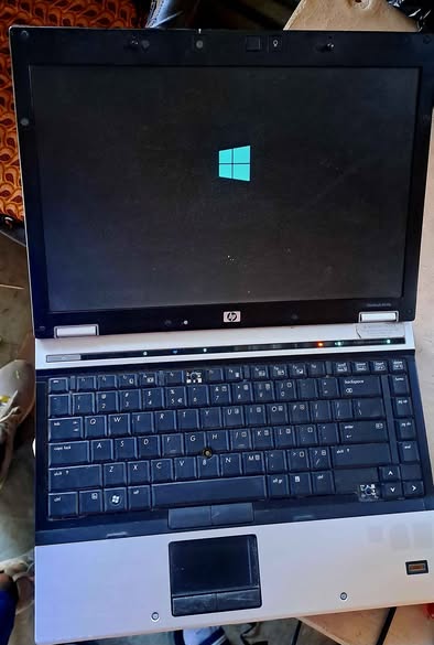 Hp elitebook 6930p photo 2