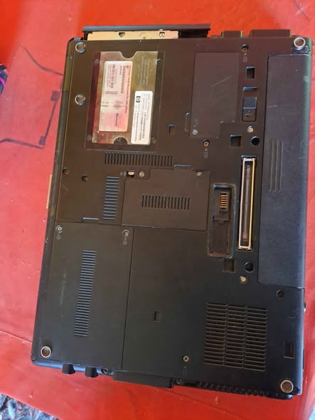 Hp elitebook 6930p photo 3