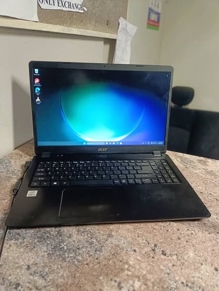 Acer aspire 3 i3 10th generation photo 1