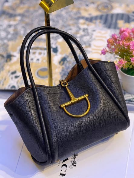 Quality handbag photo 5