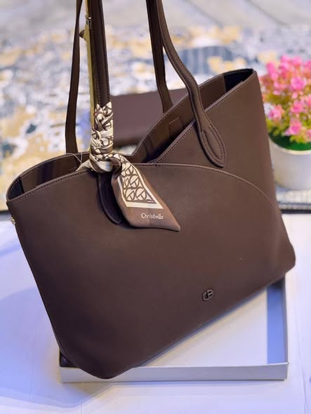 Quality handbag photo 2