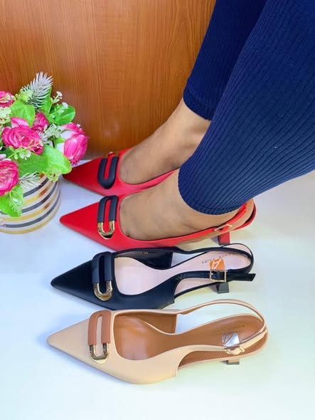 Ladies heels photo 4