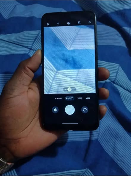 Samsung A11 photo 1