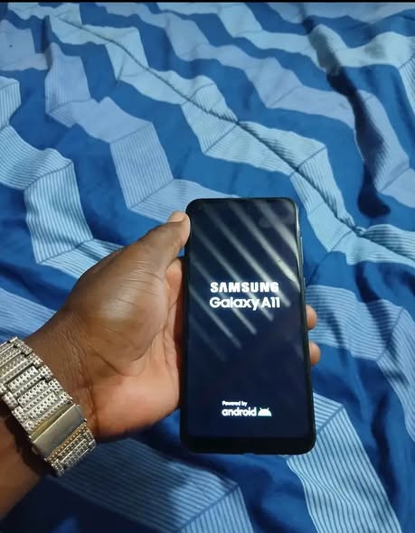 Samsung A11 photo 2