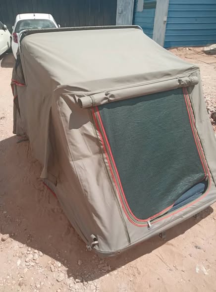 Rooftop Tent photo 3