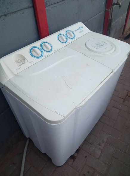16kg Twin top manual washing machine photo 3